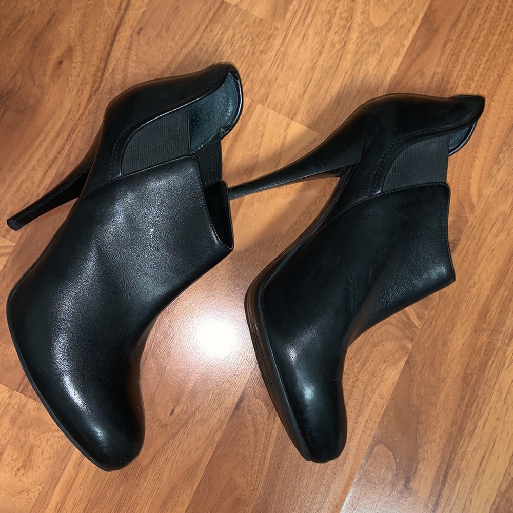 Guess Brand Jeans Ankle Bootie